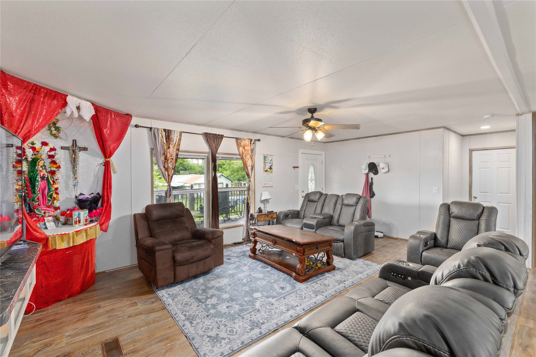 604 S 1st Street San Saba TX 76877
