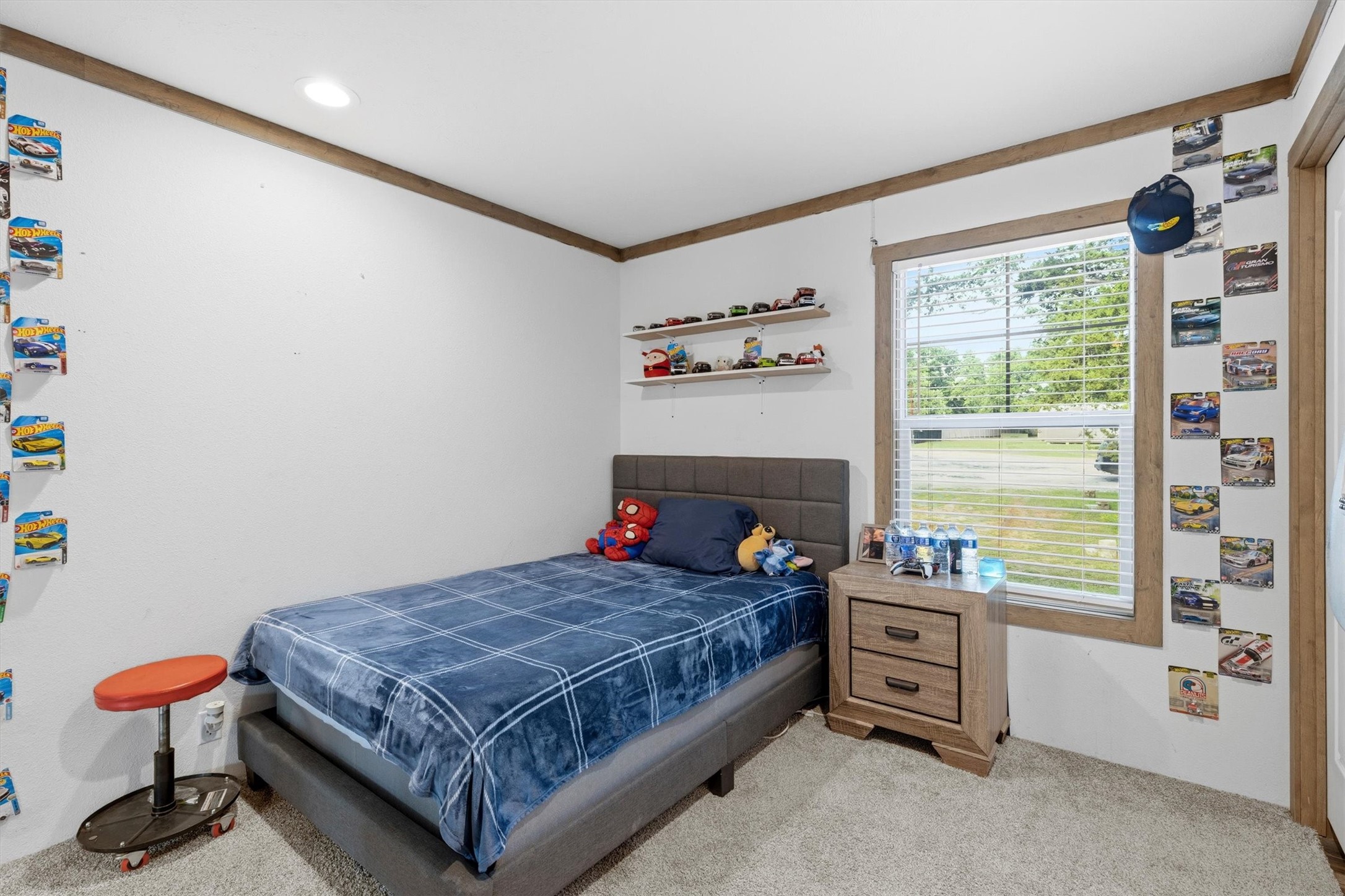 1334 E Woods Drive Kemp TX 75143