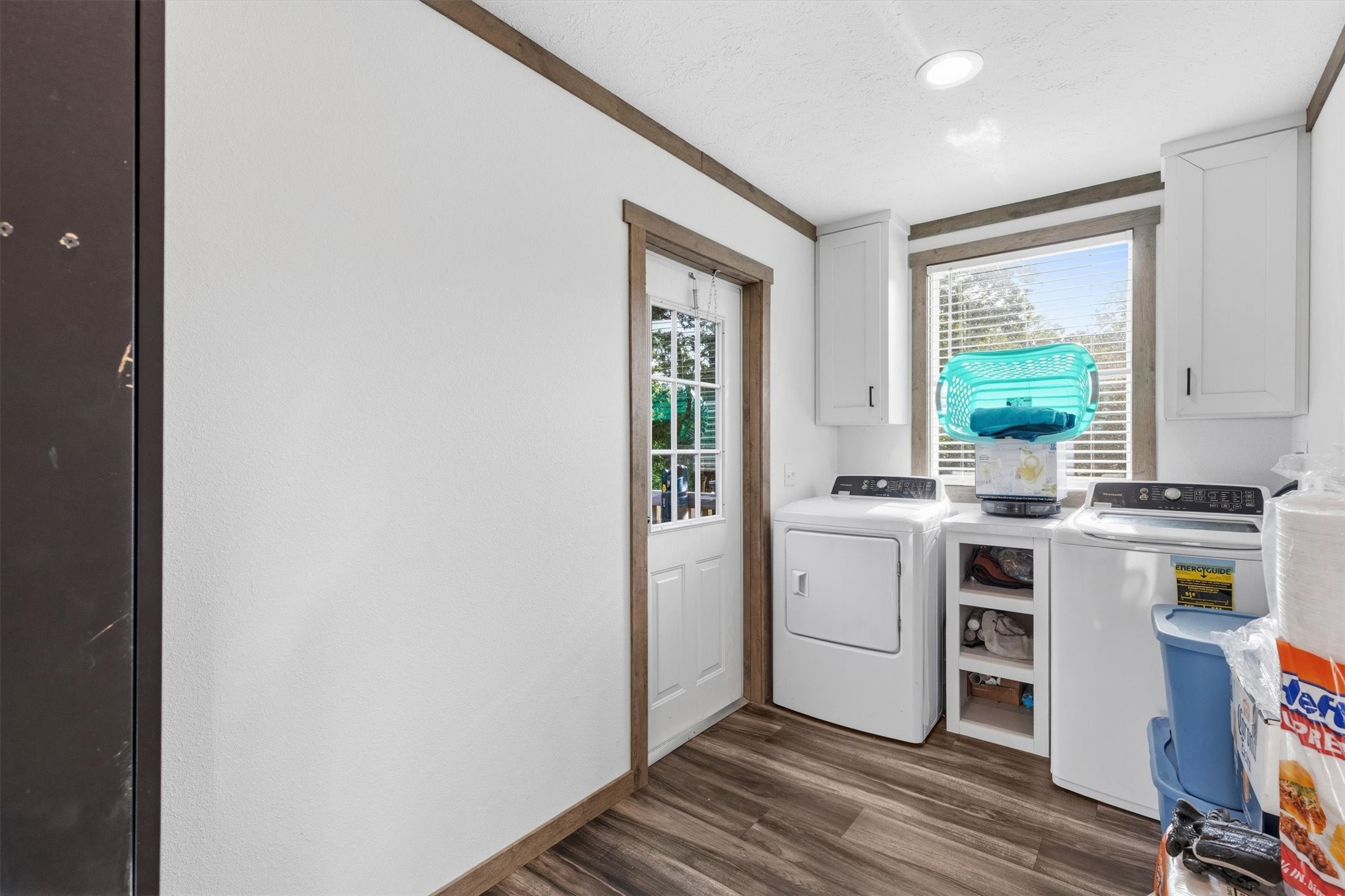 1334 E Woods Drive Kemp TX 75143