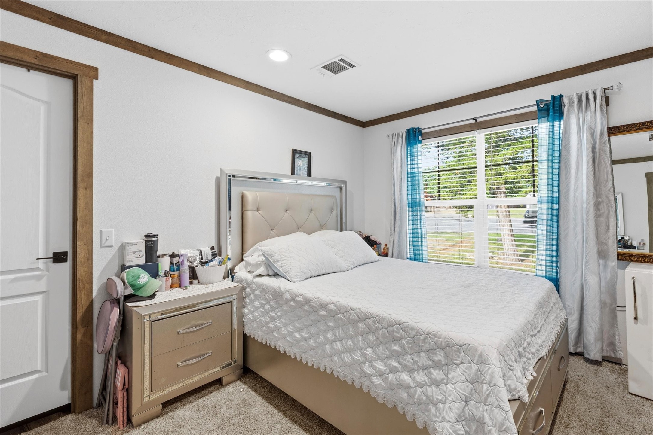 1334 E Woods Drive Kemp TX 75143
