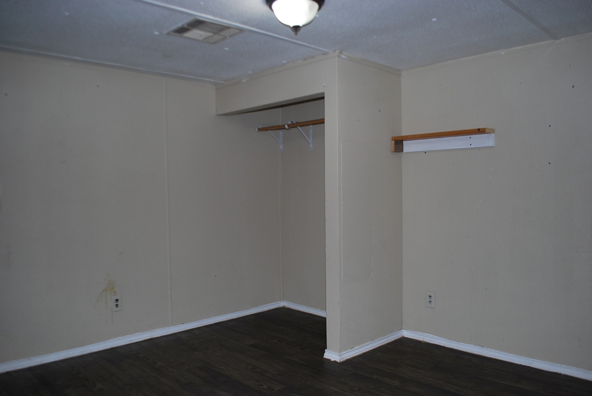 169 Village Drive Somerset TX 78069
