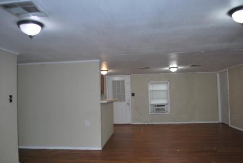169 Village Drive Somerset TX 78069