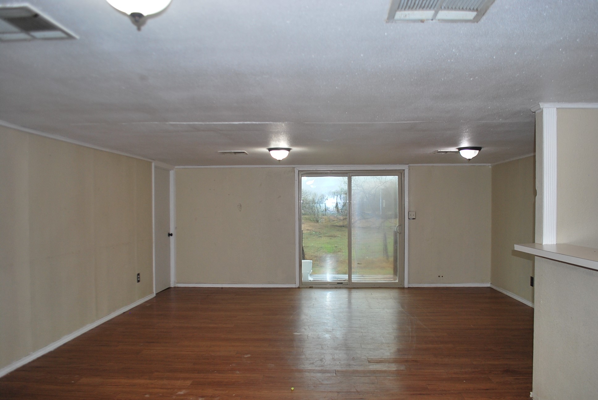 169 Village Drive Somerset TX 78069