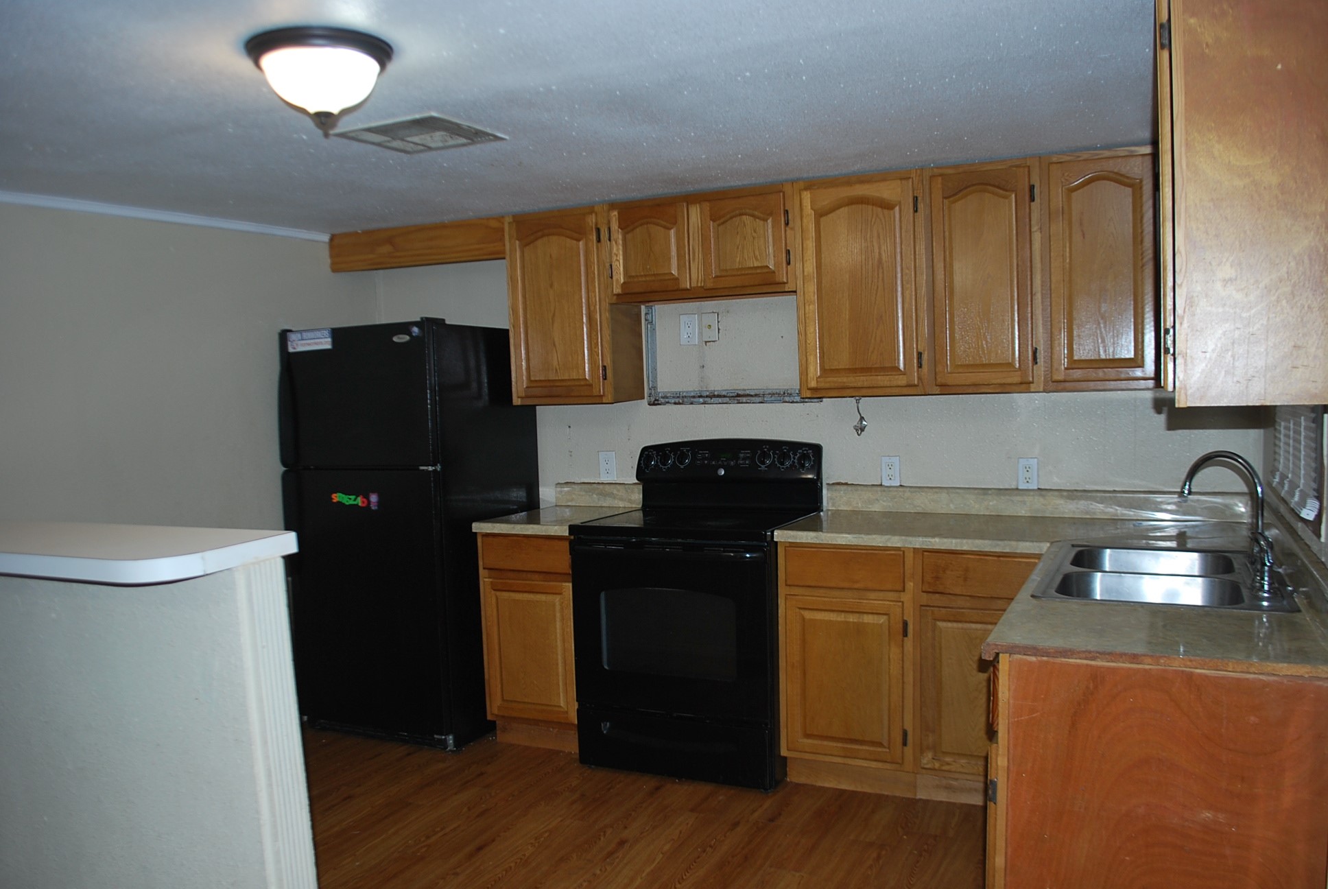 169 Village Drive Somerset TX 78069