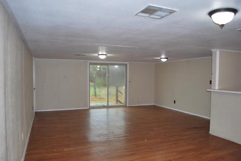 169 Village Drive Somerset TX 78069