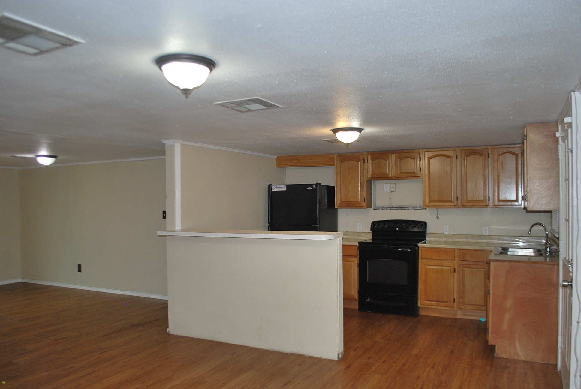 169 Village Drive Somerset TX 78069
