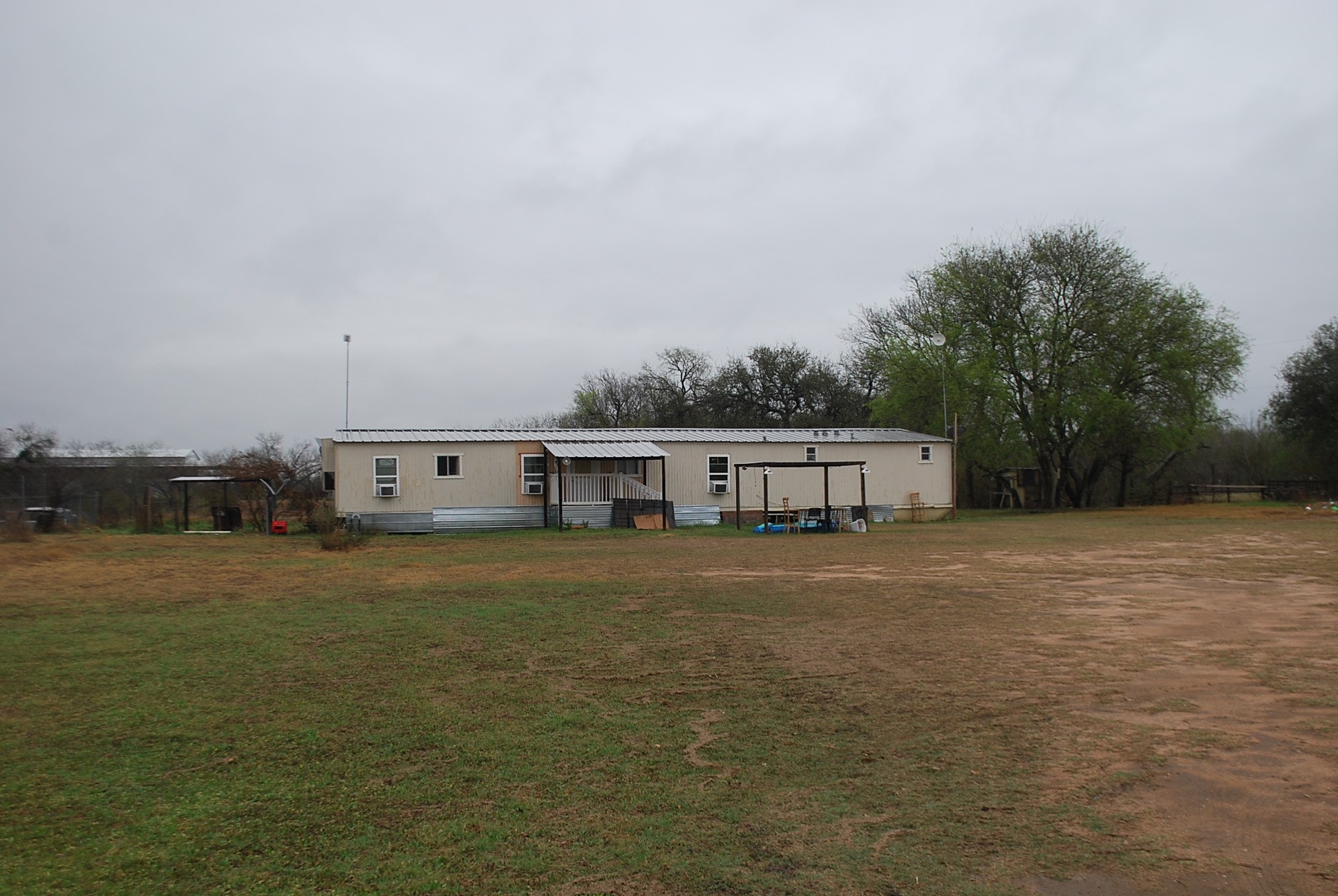 169 Village Drive Somerset TX 78069