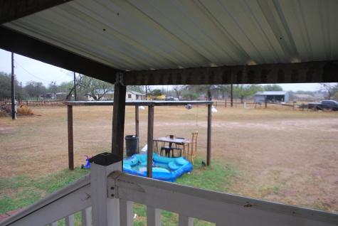 169 Village Drive Somerset TX 78069