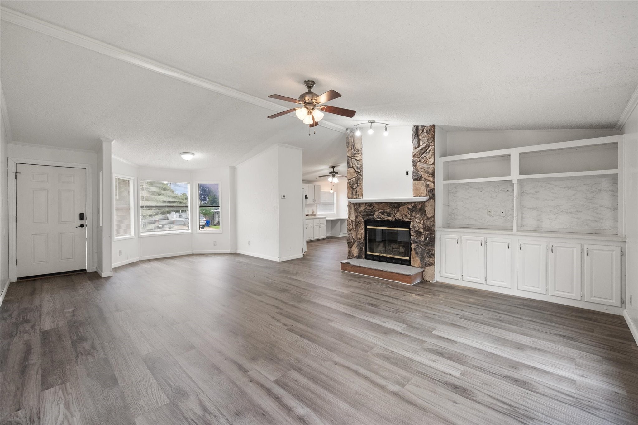 1308 Vinewood Drive Mansfield TX 76063