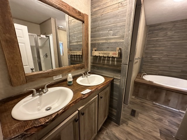 1090 Vz County Road 2903 Eustace TX 75124