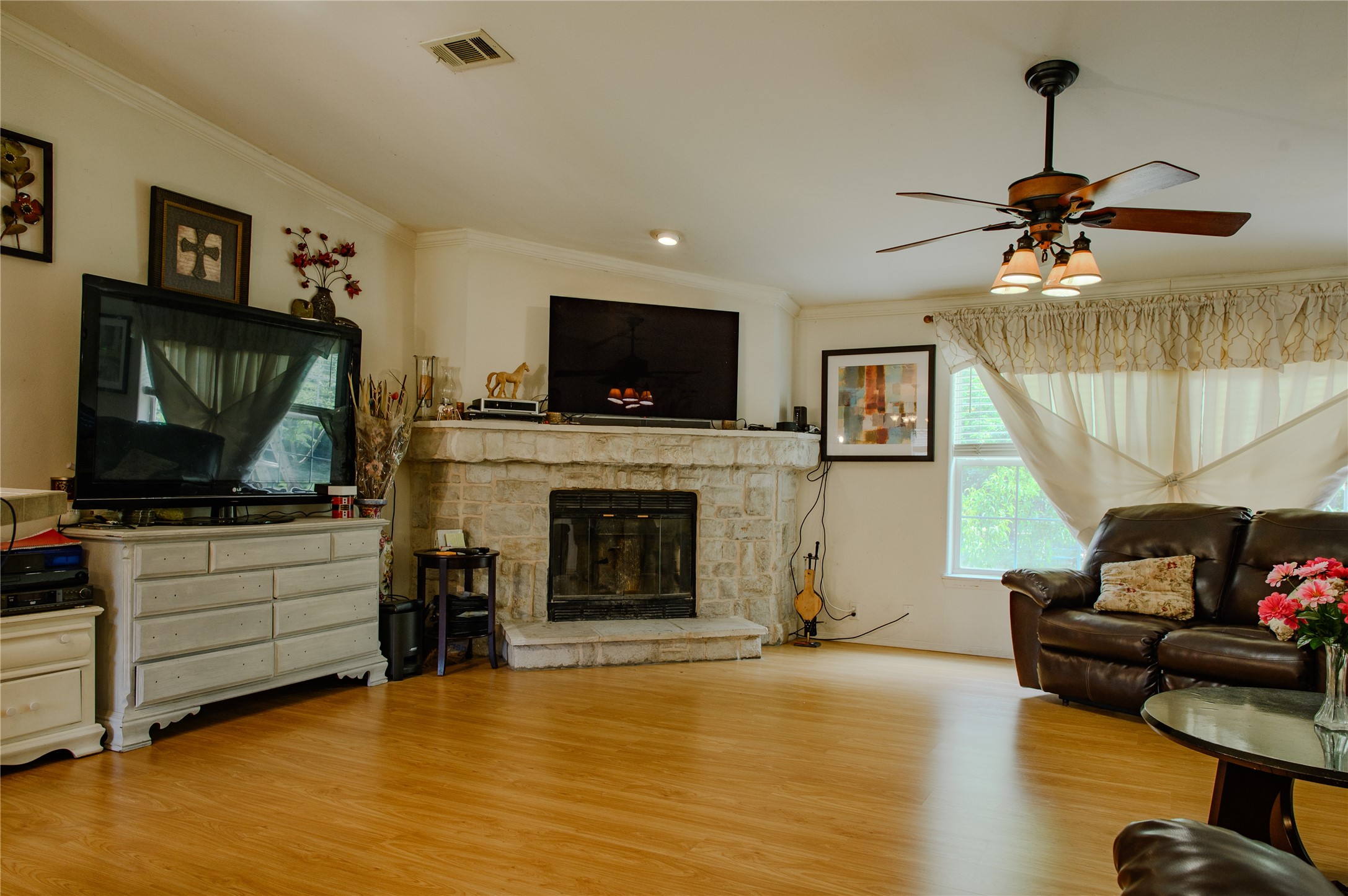 1468 Cedar Mills Road Gordonville TX 76245