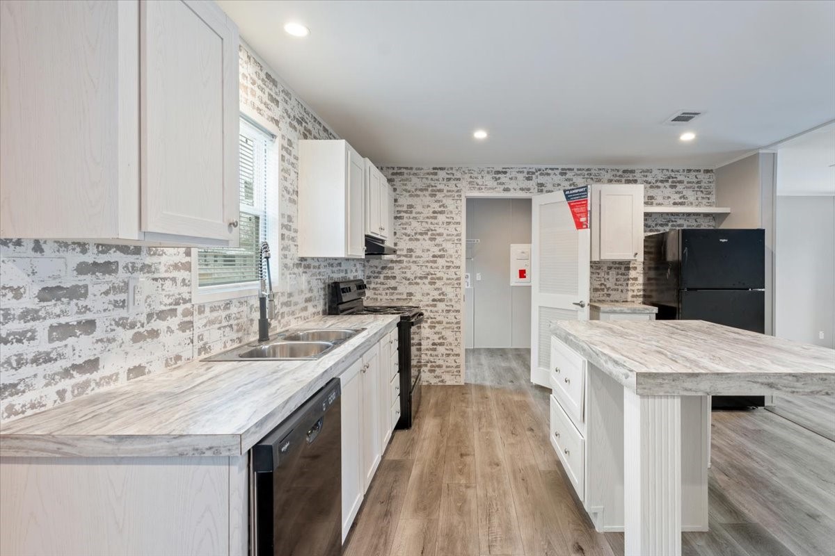 708 SW 16th Street Mineral Wells TX 76067