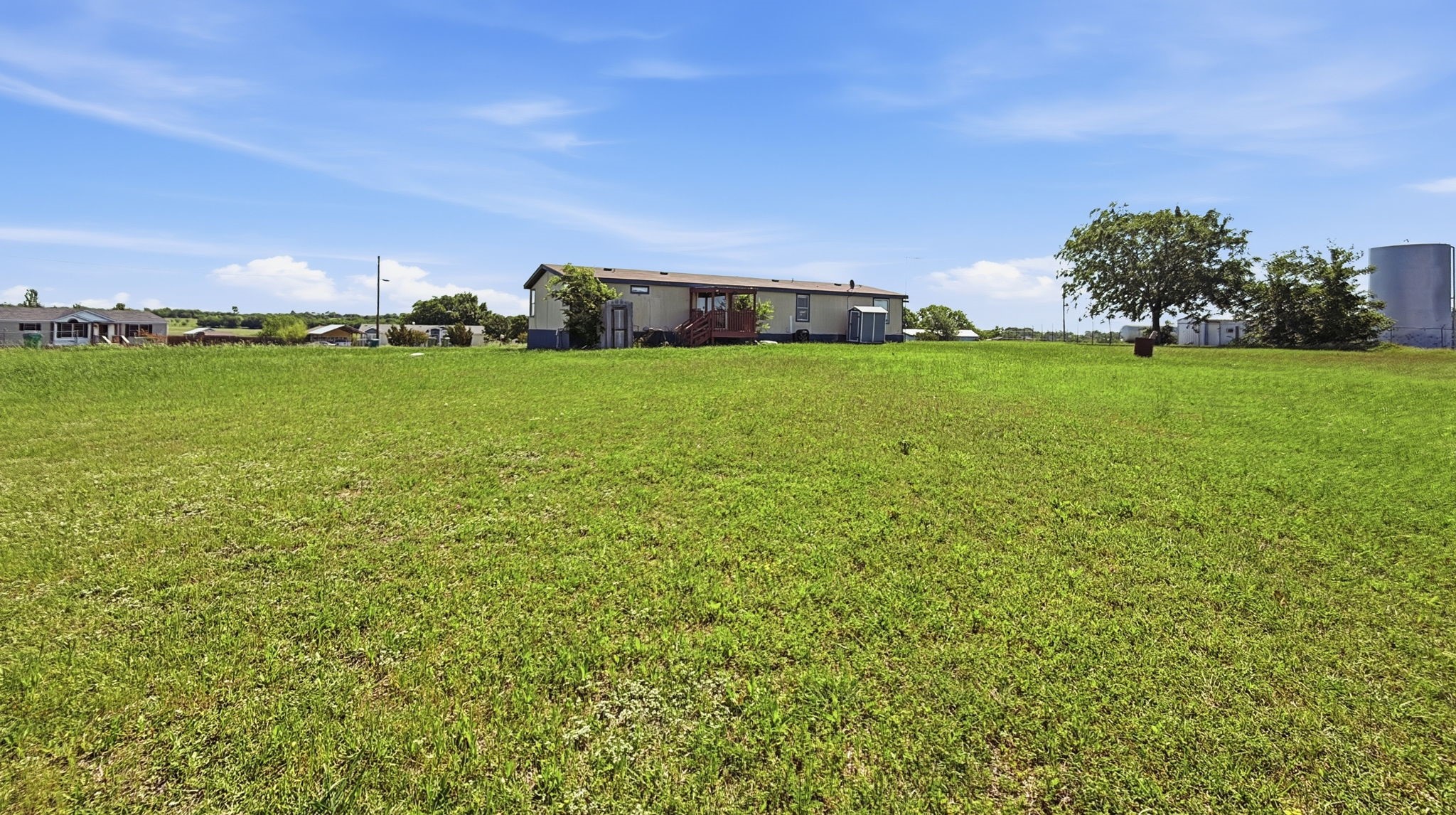 185 Private Road 4437 Rhome TX 76078