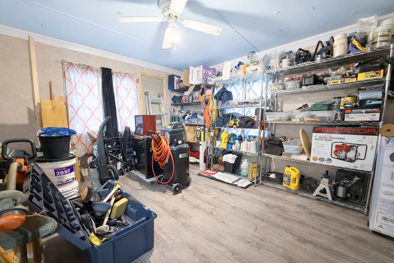 200 Olive Street Emhouse TX 75110