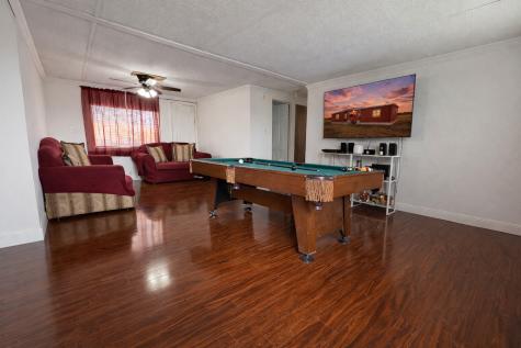 200 Olive Street Emhouse TX 75110