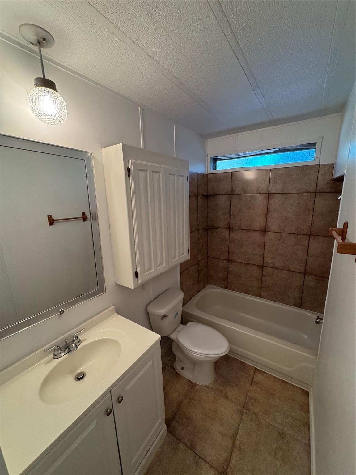 2010 Spring Court Azle TX 76020