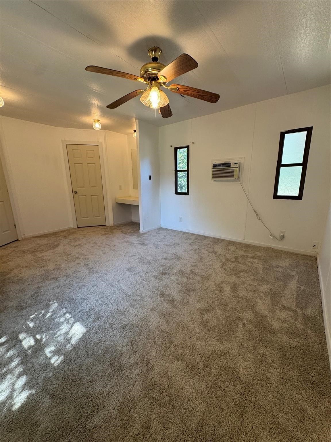 2010 Spring Court Azle TX 76020