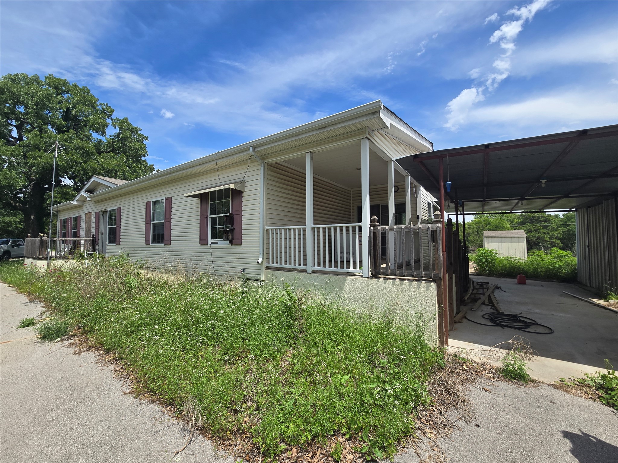 1331 Jay Bird Road Springtown TX 76082