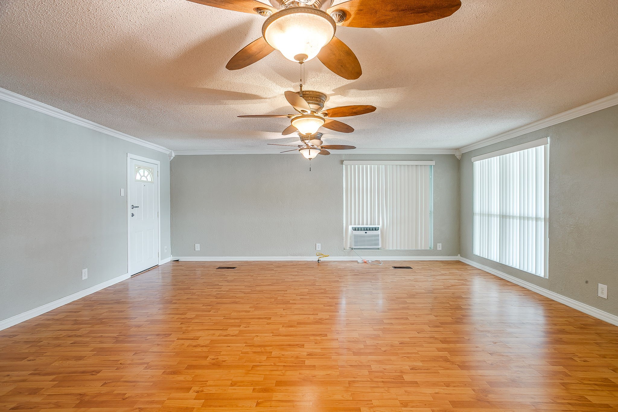 4006 Lands End Court Granbury TX 76048