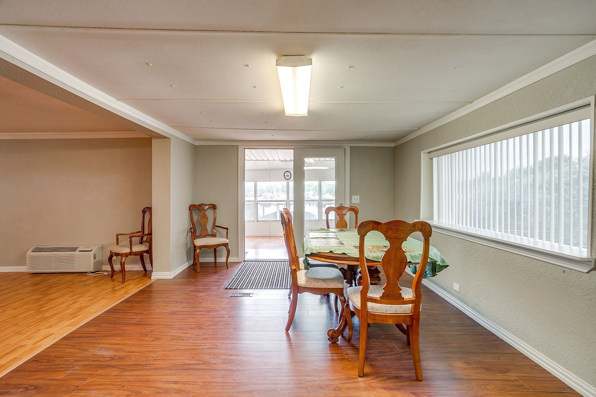 4006 Lands End Court Granbury TX 76048