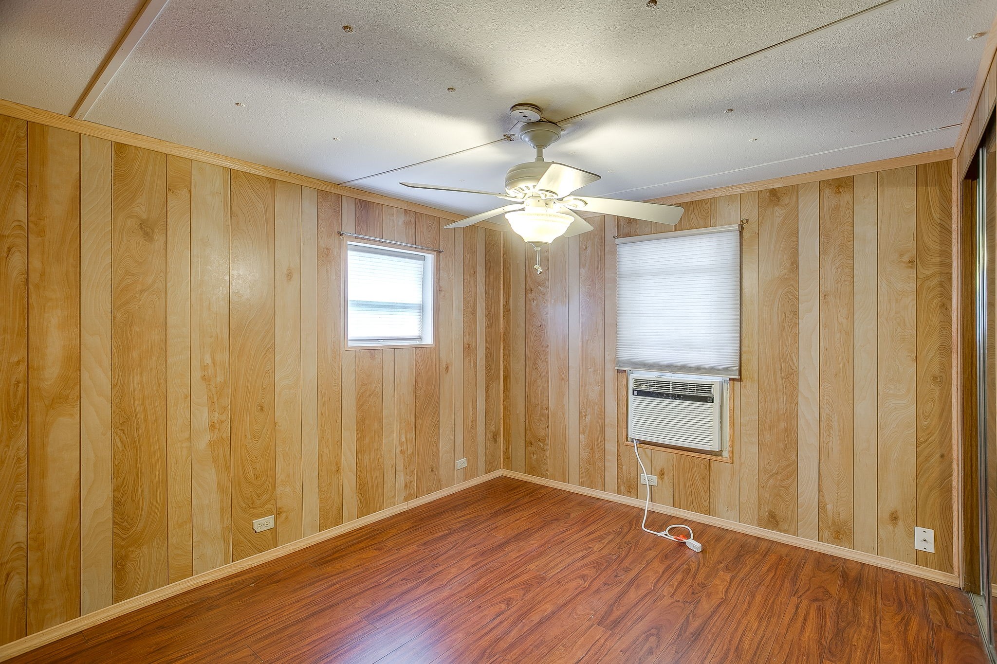 4006 Lands End Court Granbury TX 76048