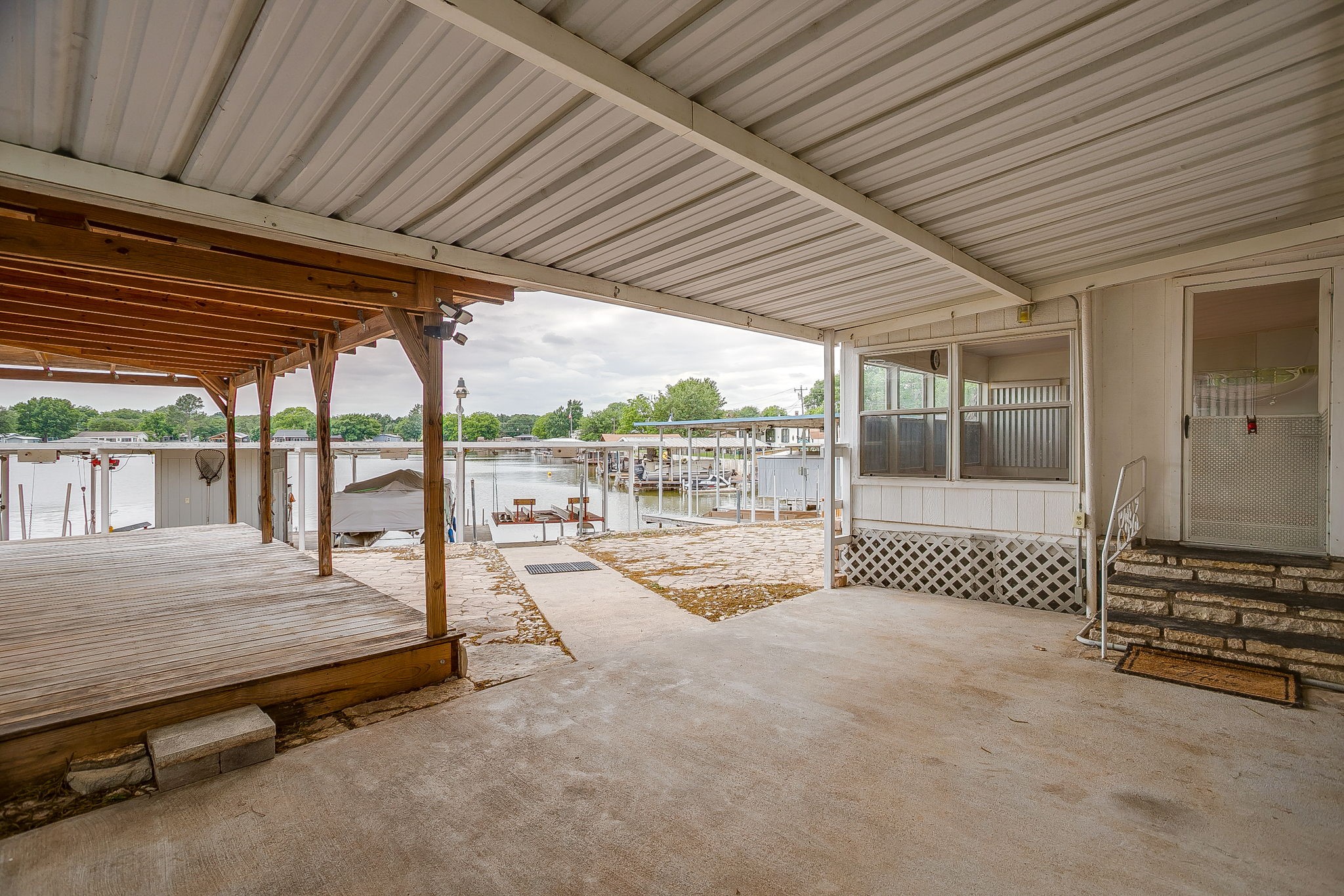 4006 Lands End Court Granbury TX 76048