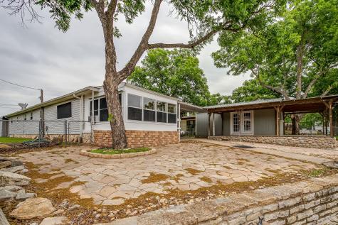 4006 Lands End Court Granbury TX 76048