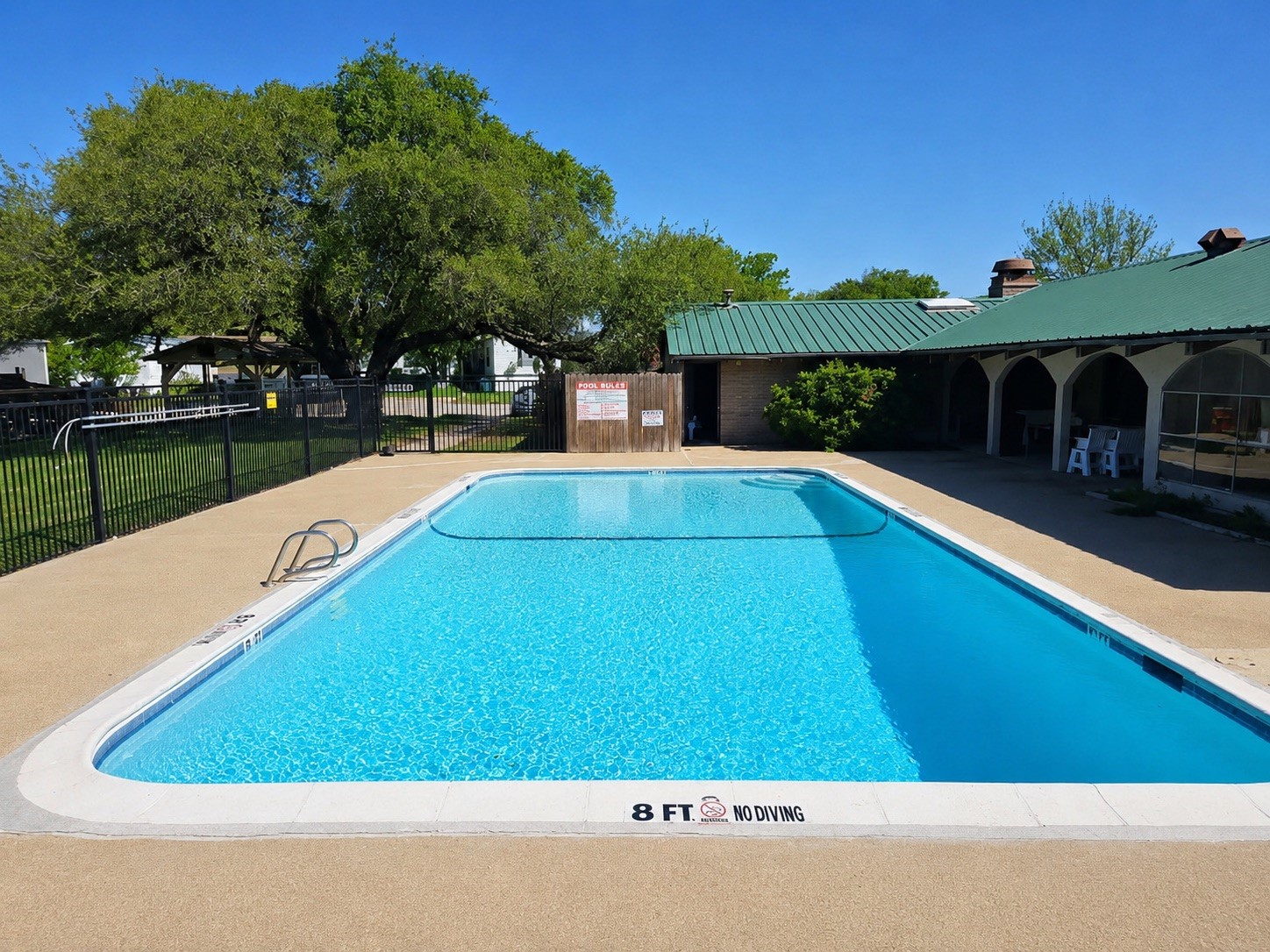 2900 S Interstate Highway 35 E Waxahachie TX 75165
