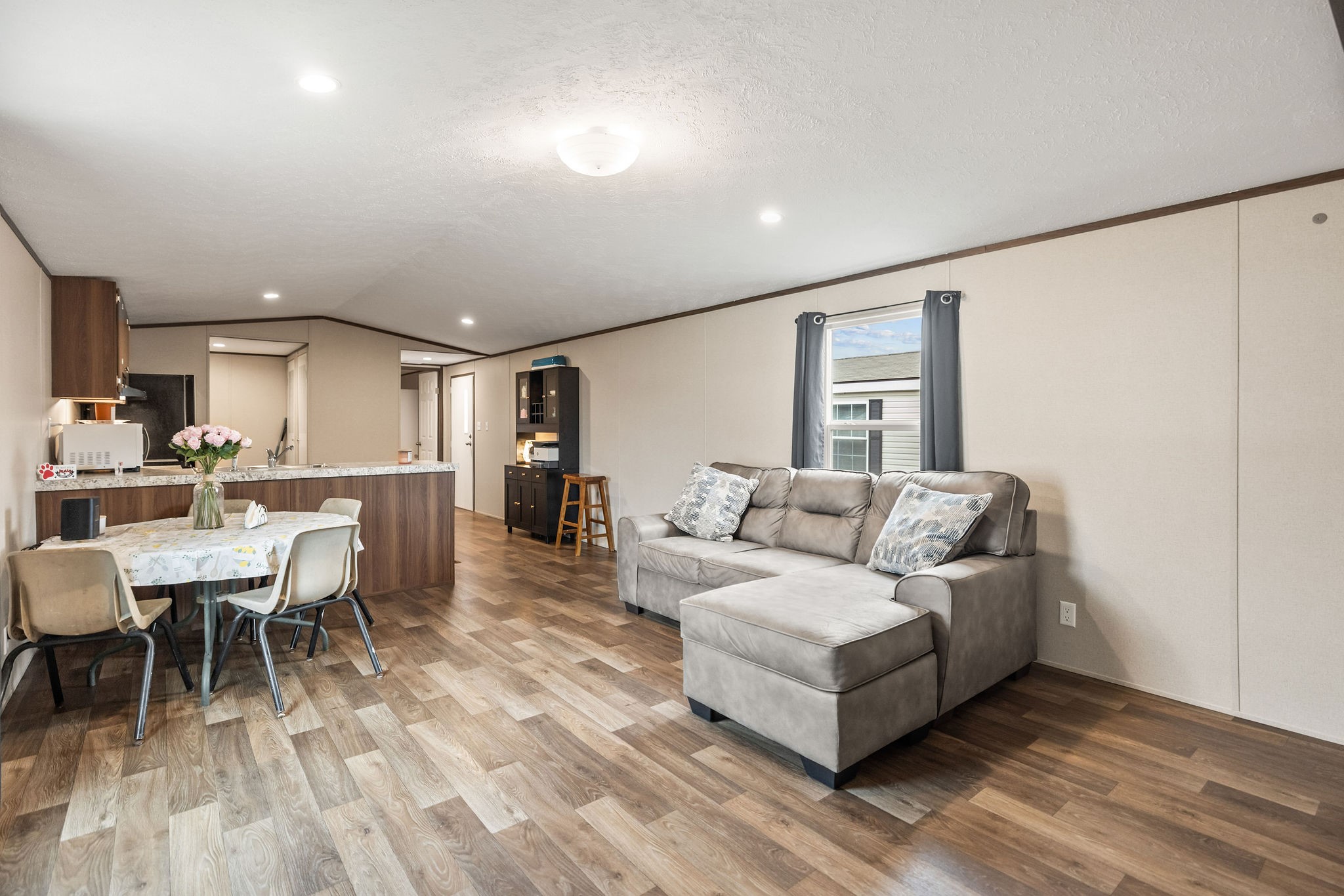 5400 Parker Henderson Road Fort Worth TX 76119