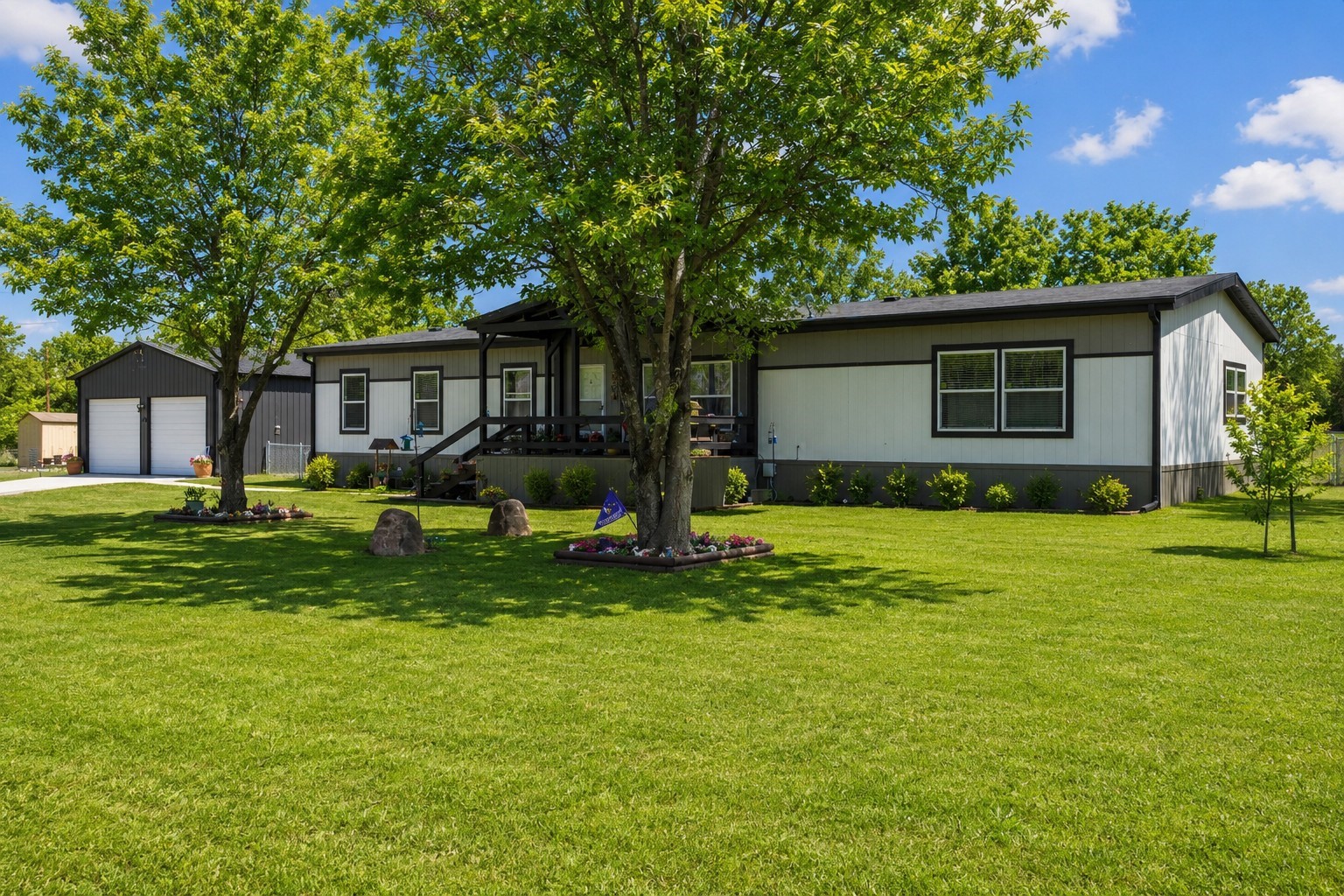254 County Road 1727 Yantis TX 75497
