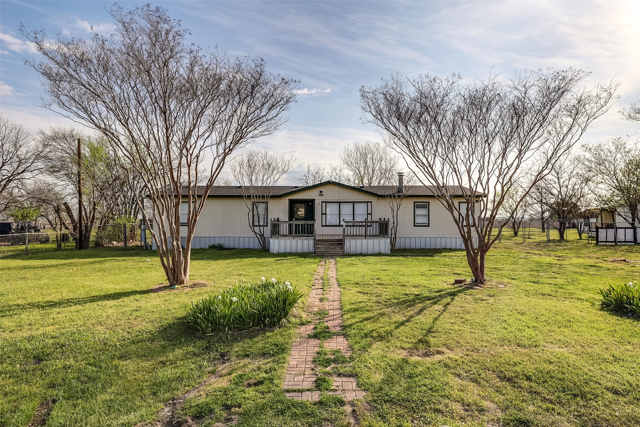 121 Woolard Drive Alvarado TX 76009