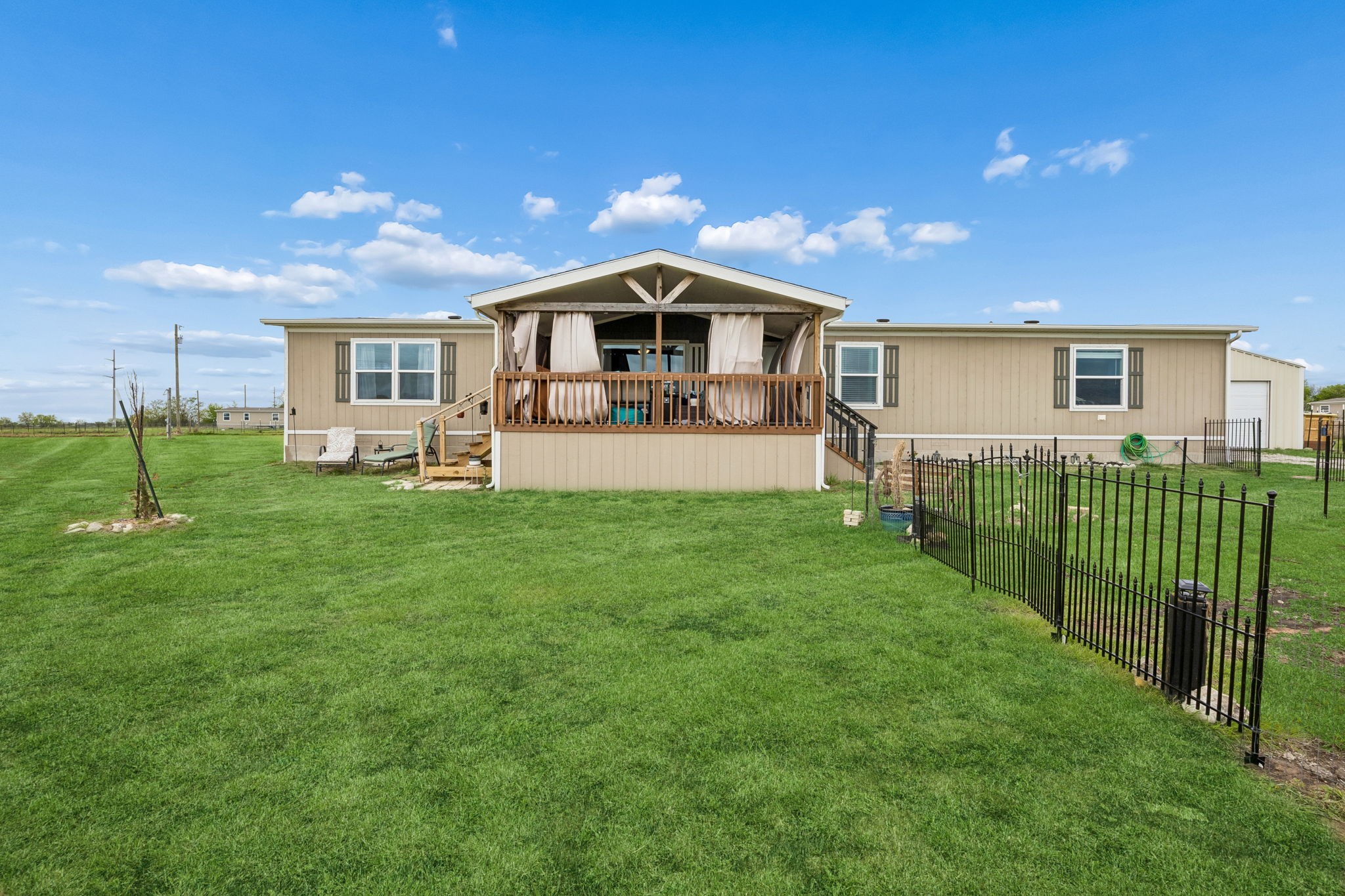 277 County Road 2735 Decatur TX 76234