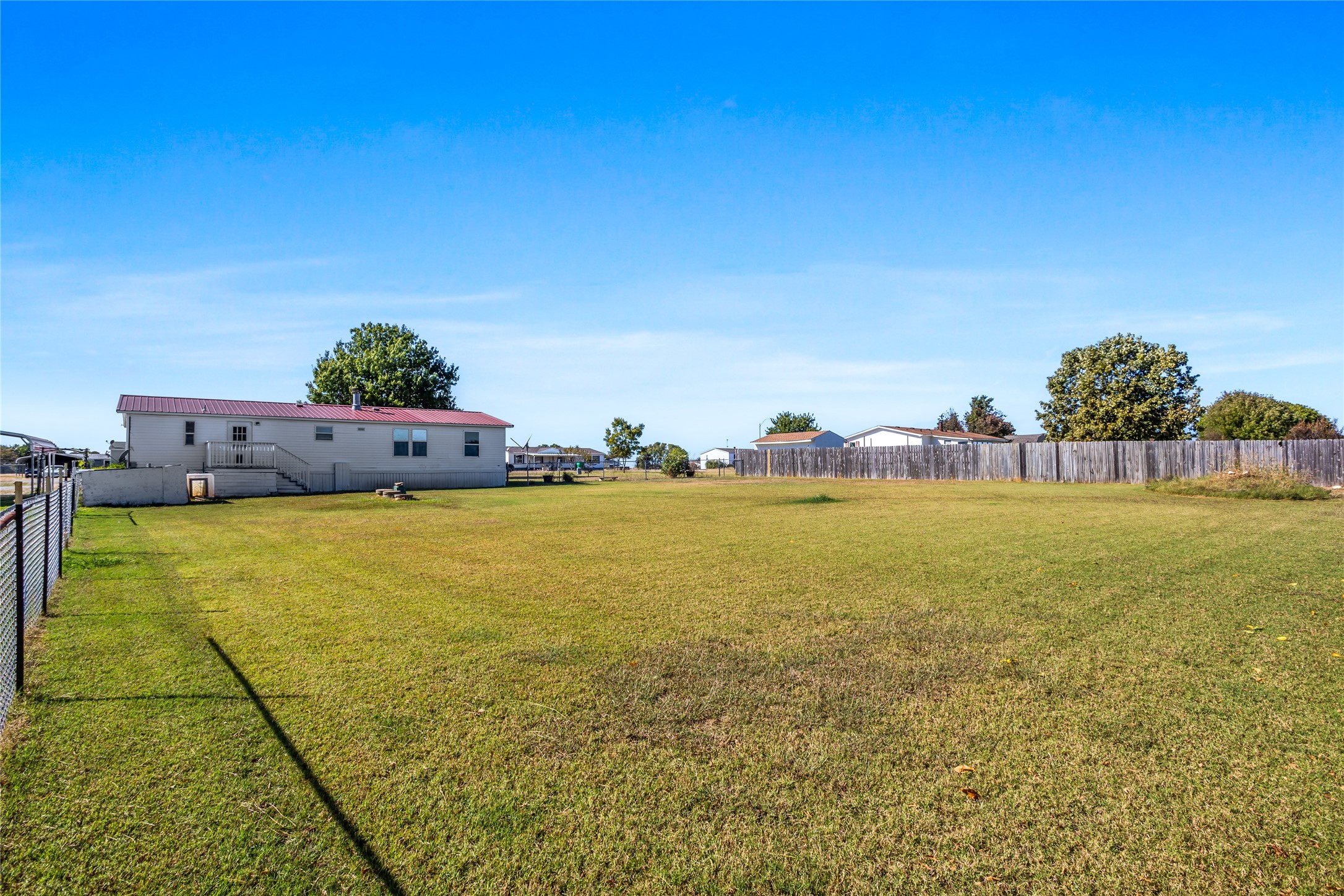 112 Pine Ridge Circle Southmayd TX 75092