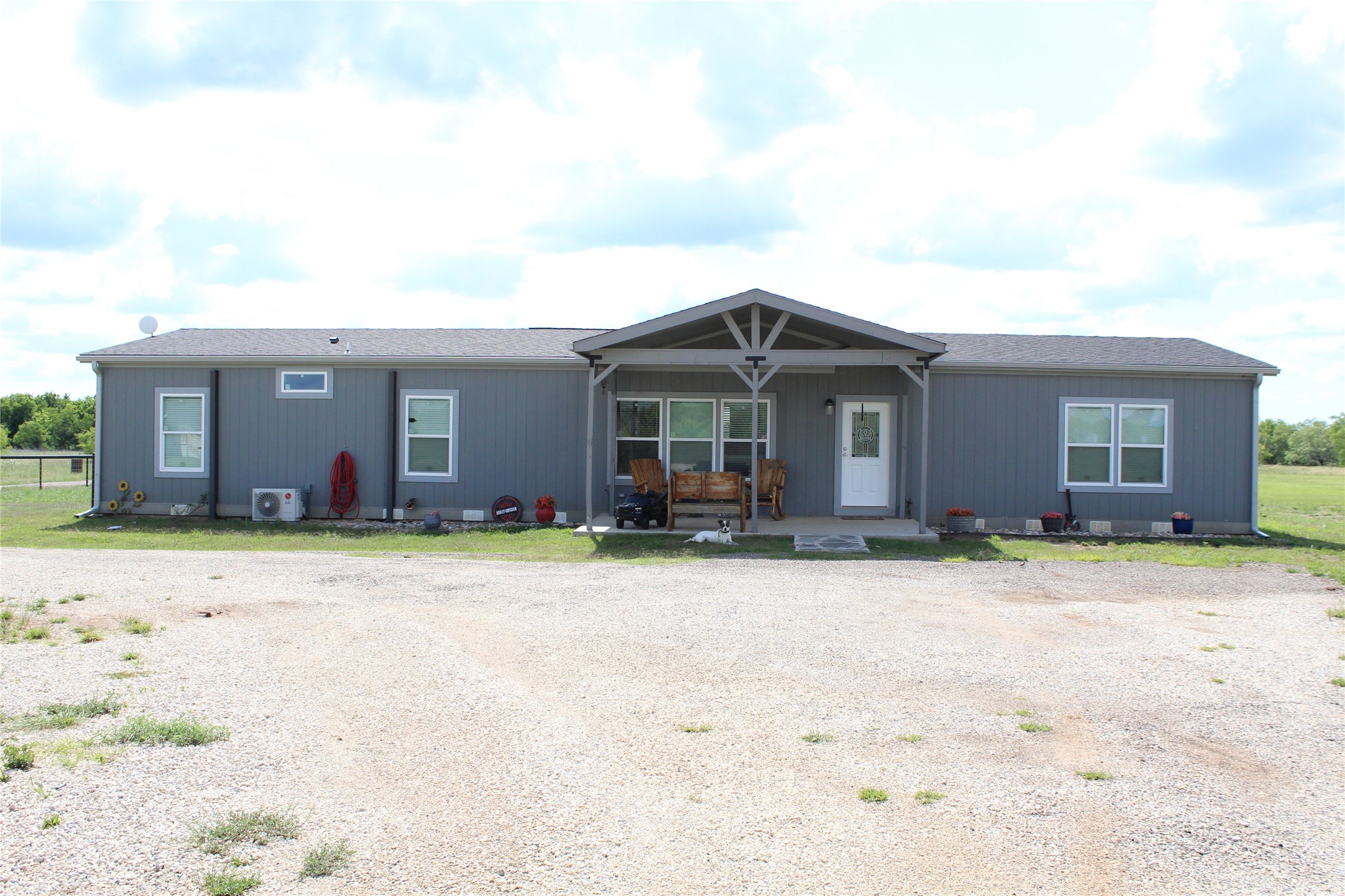2077 A Shawver Road Perrin TX 76486