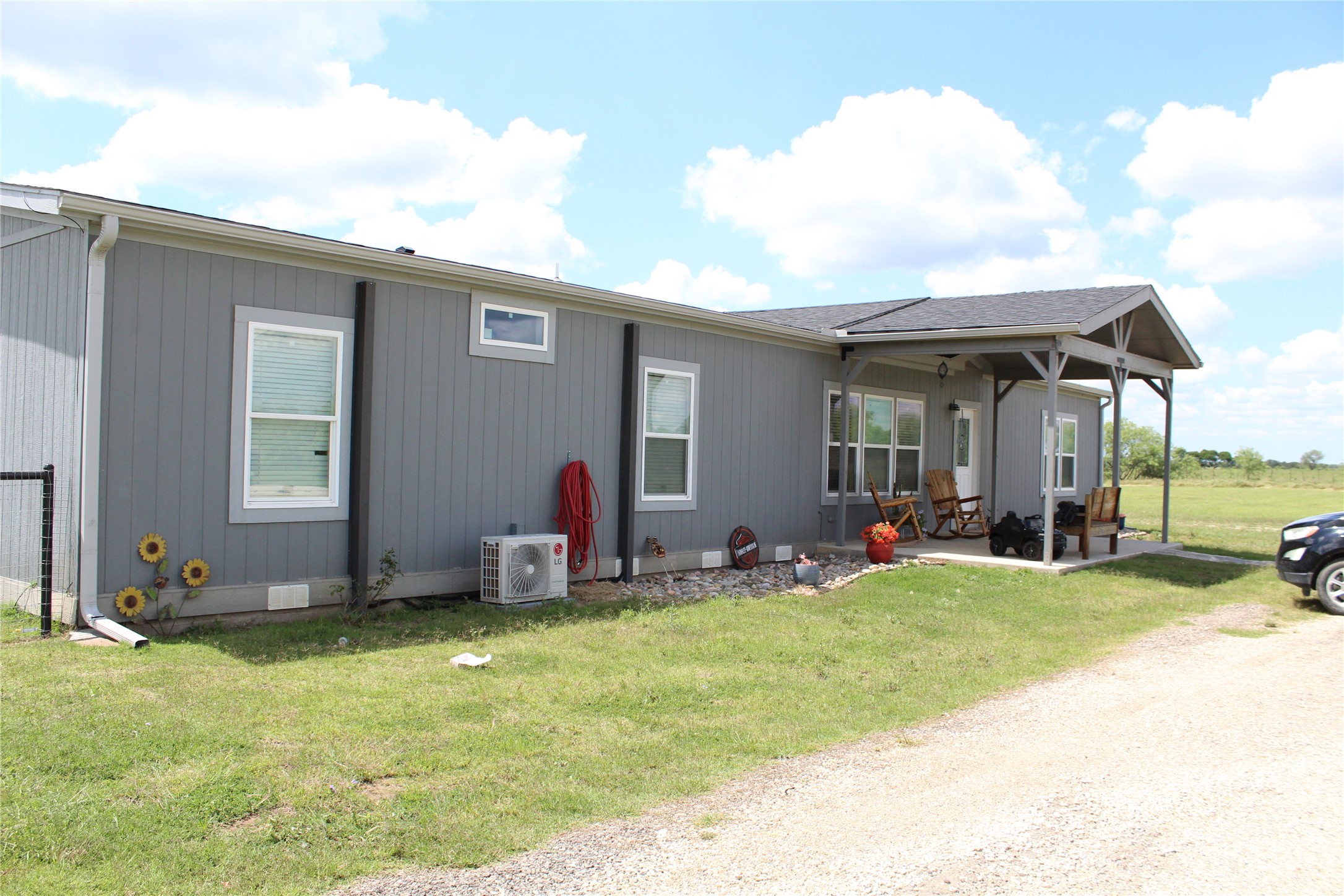 2077 A Shawver Road Perrin TX 76486