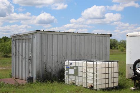 2077 A Shawver Road Perrin TX 76486