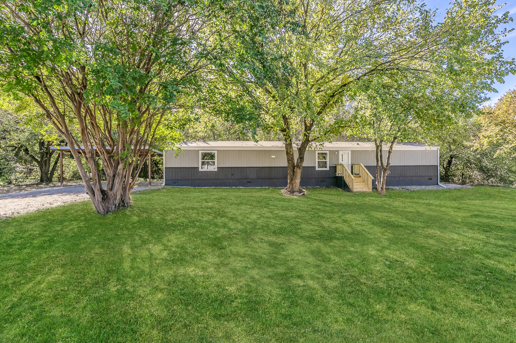 200 Rhett Court Aurora TX 76078