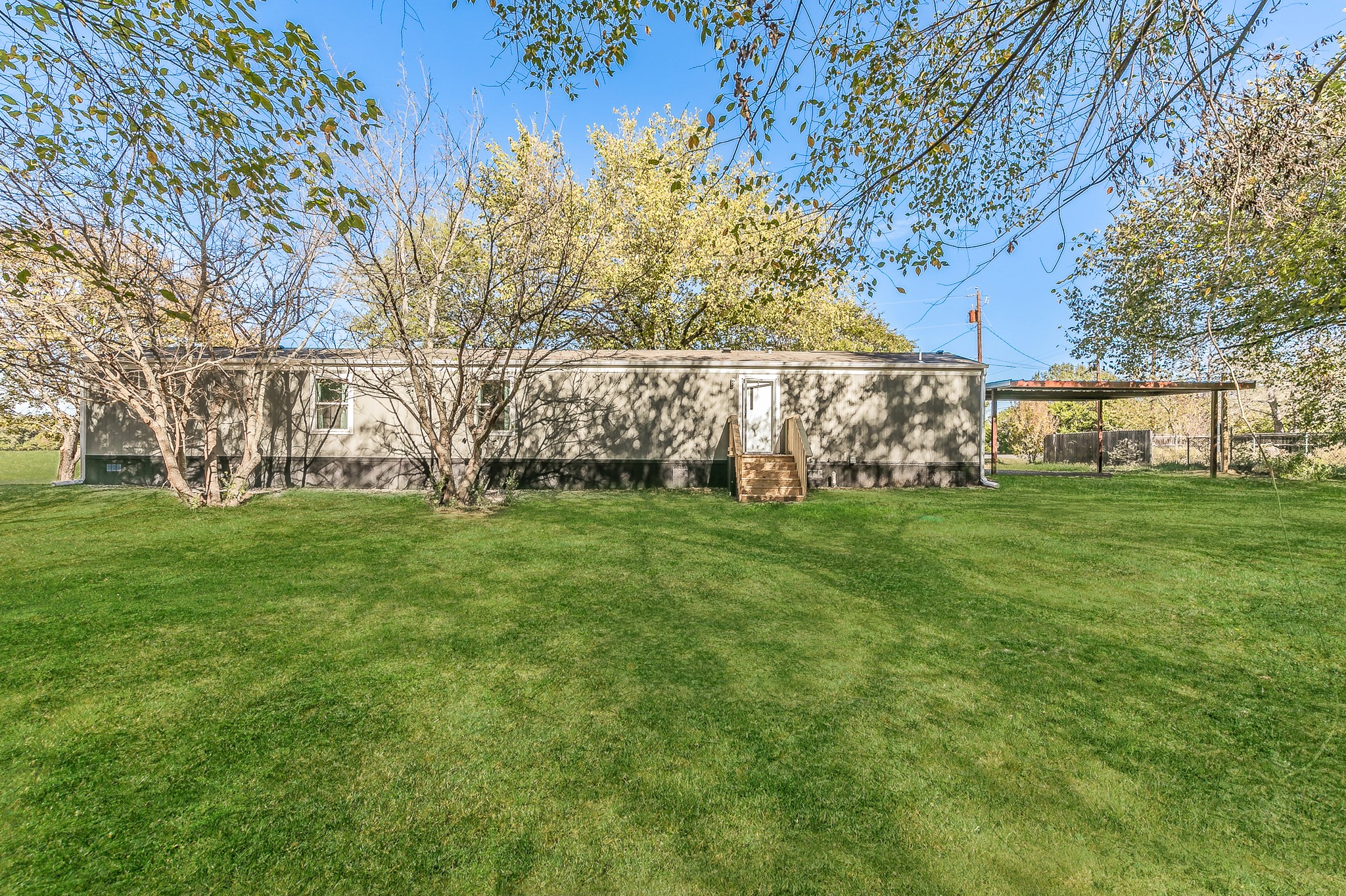 200 Rhett Court Aurora TX 76078