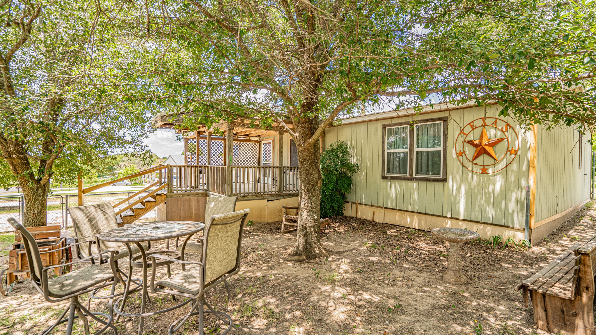 5483 Sun Meadow Circle Granbury TX 76049