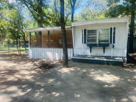 305 Live Oak Lane Mabank TX 75156