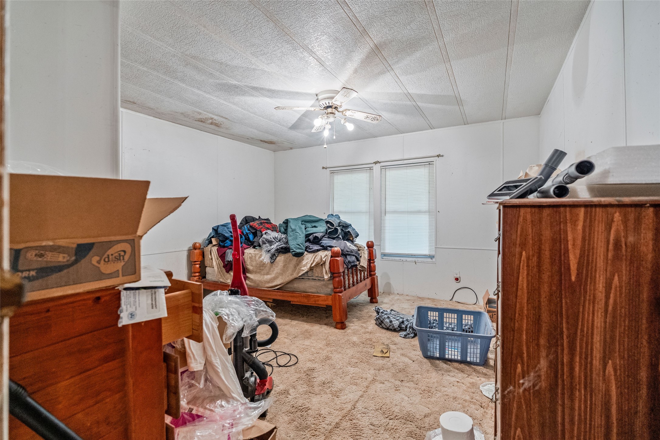 209 Renee Drive Hudson Oaks TX 76087