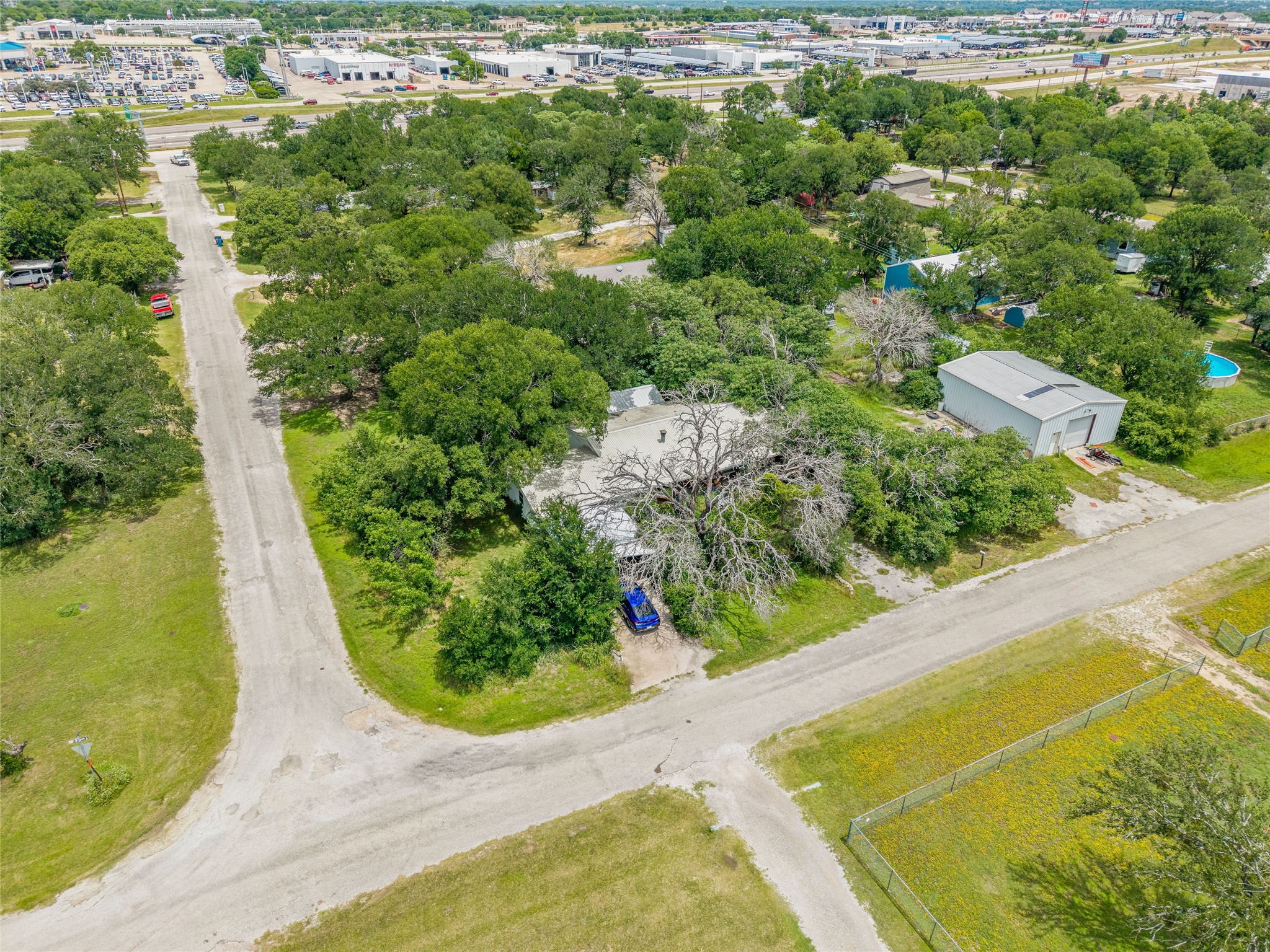 209 Renee Drive Hudson Oaks TX 76087