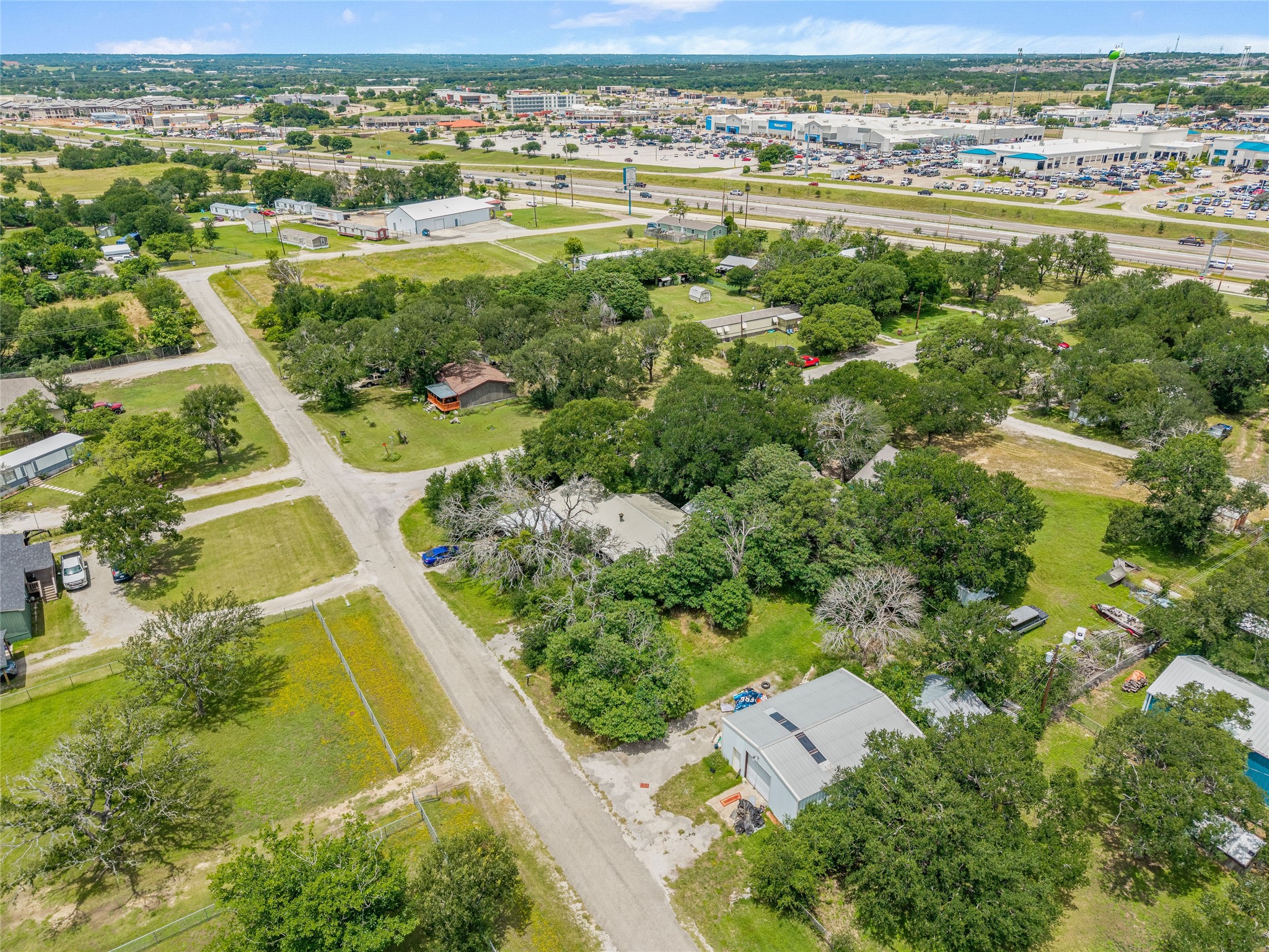 209 Renee Drive Hudson Oaks TX 76087