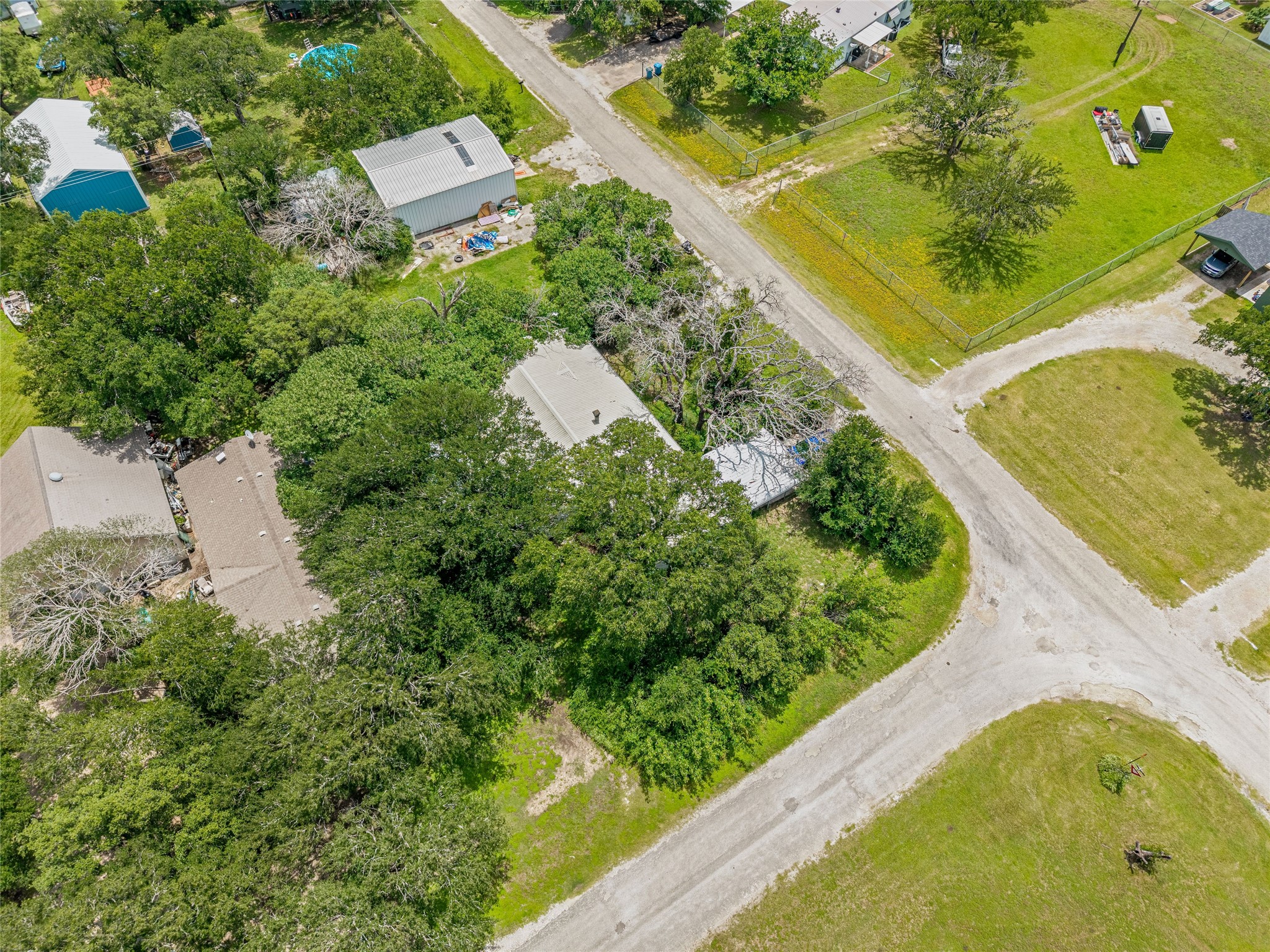 209 Renee Drive Hudson Oaks TX 76087