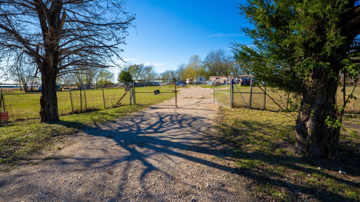 7000 County Road 131b Terrell TX 75161