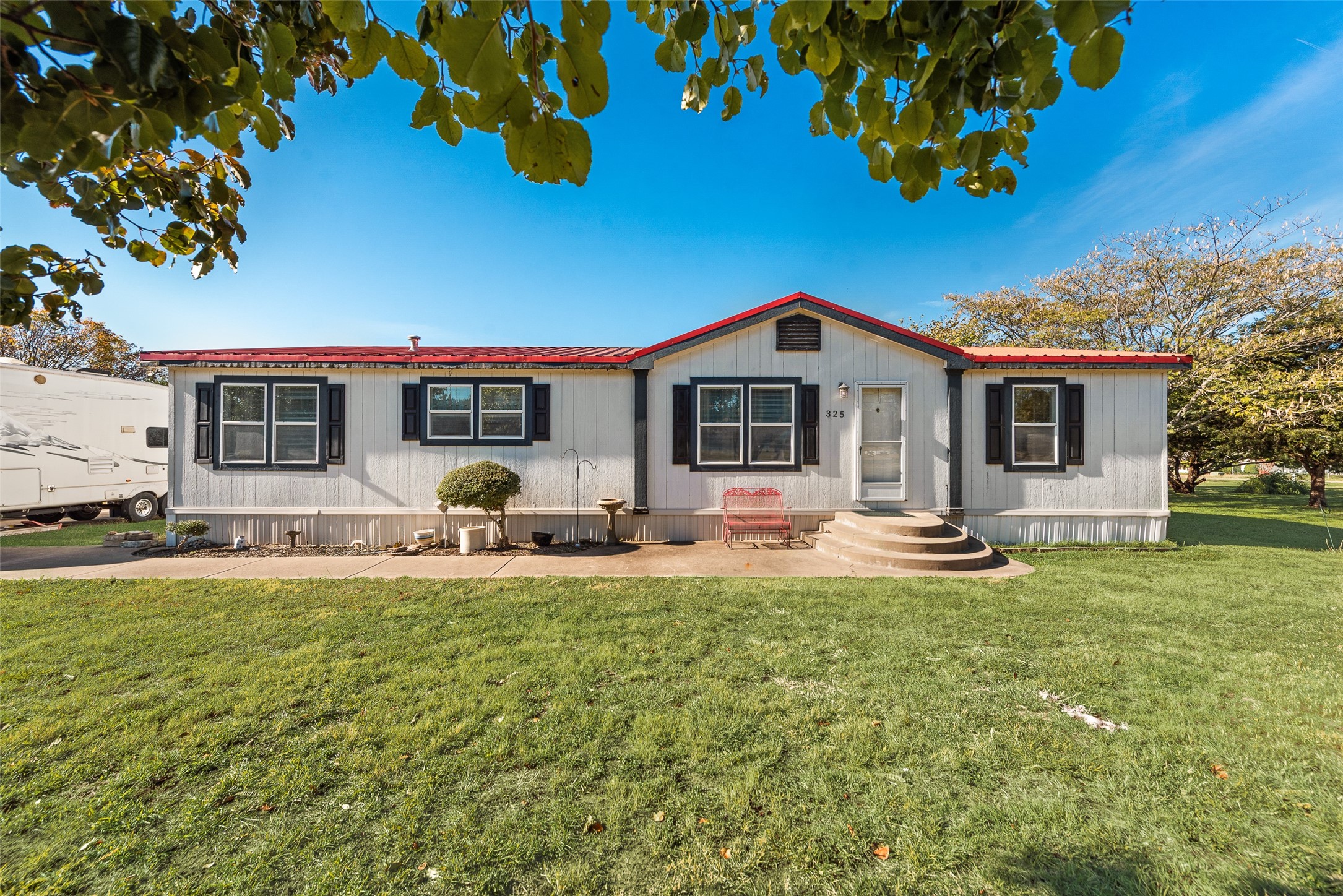 325 Kelly Brook Circle Weatherford TX 76087