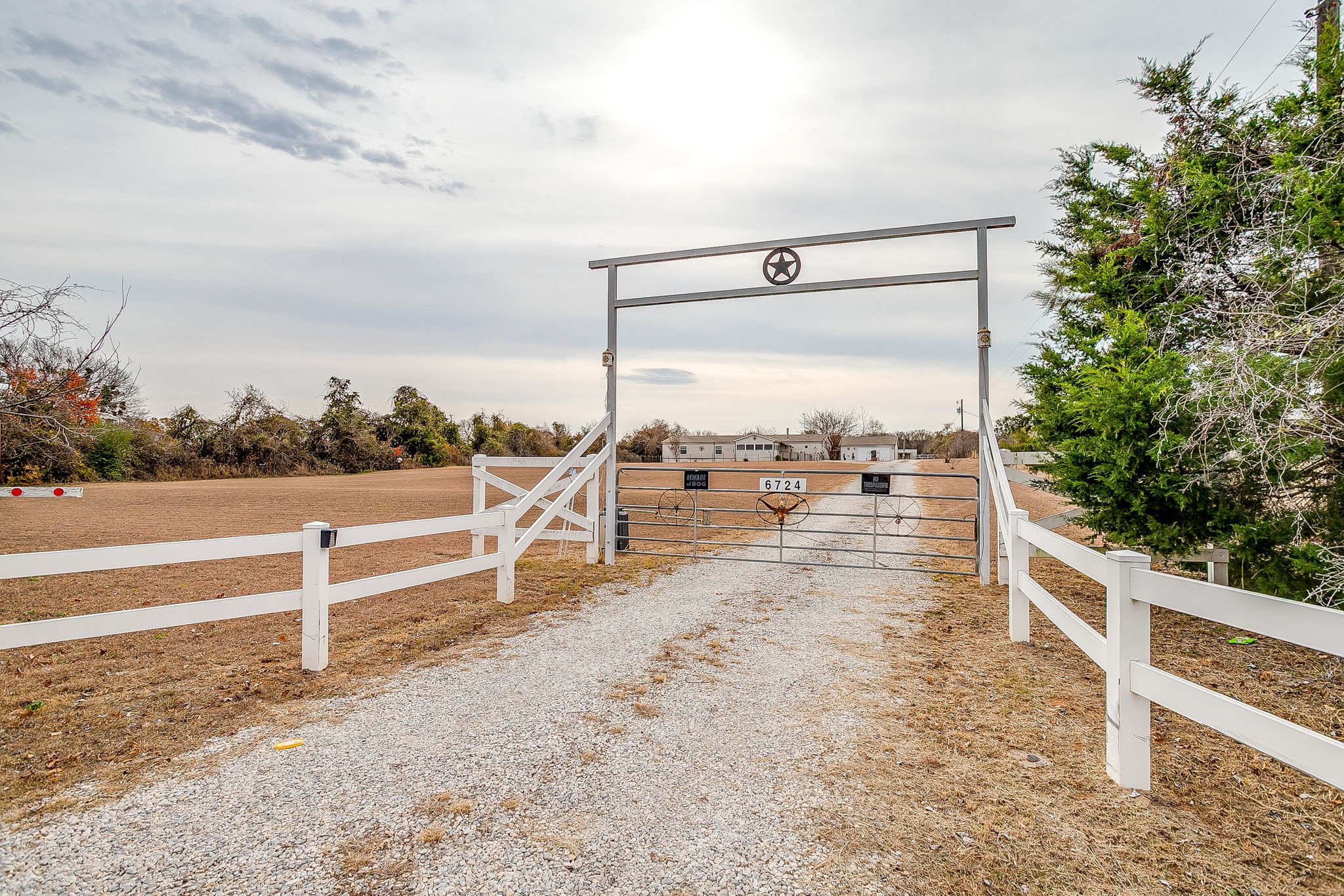 6724 Midway Road Springtown TX 76082