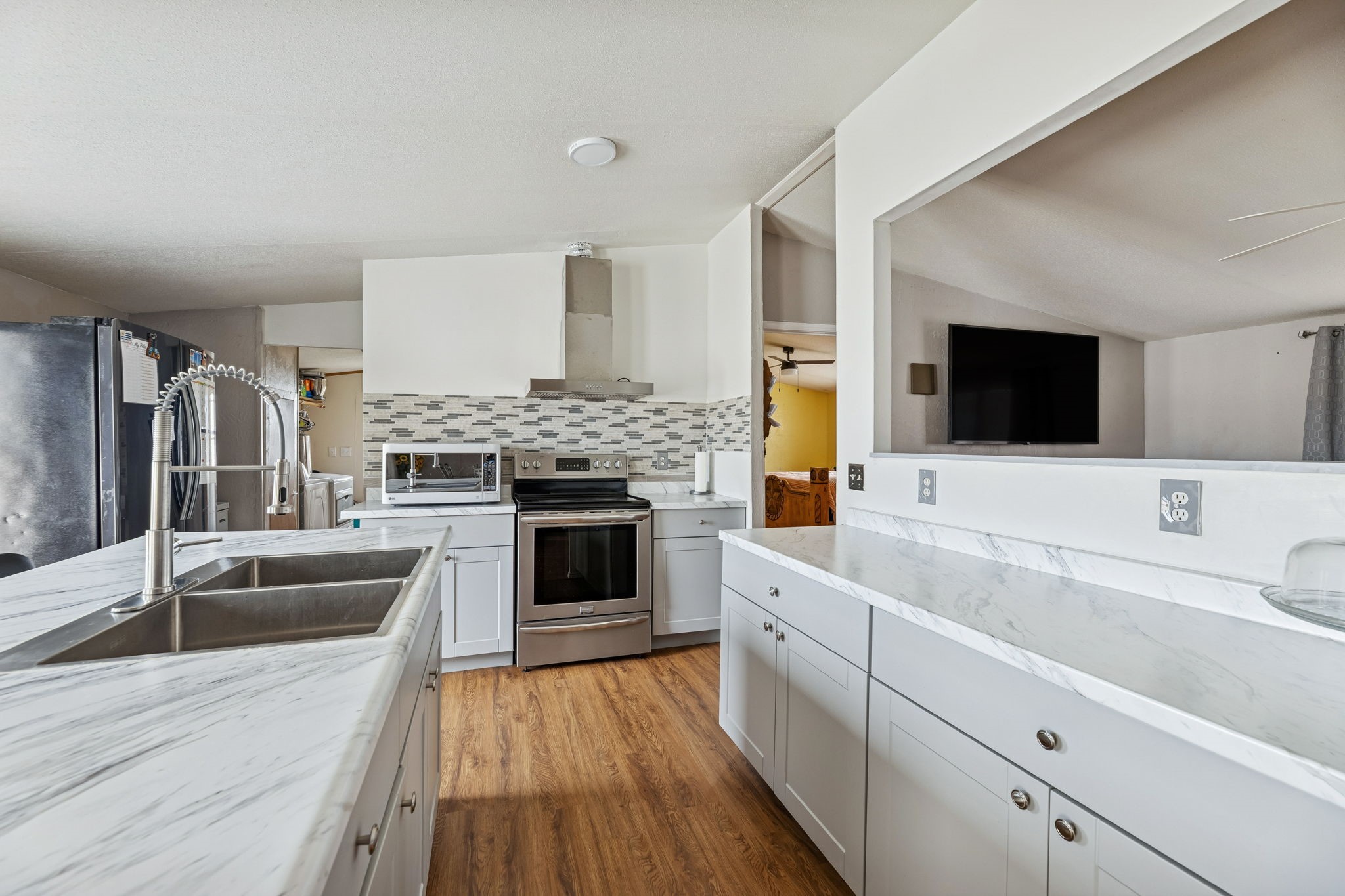 3932 County Road 911 Joshua TX 76058