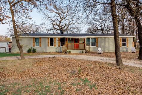370 Briar Oaks Lane Azle TX 76020