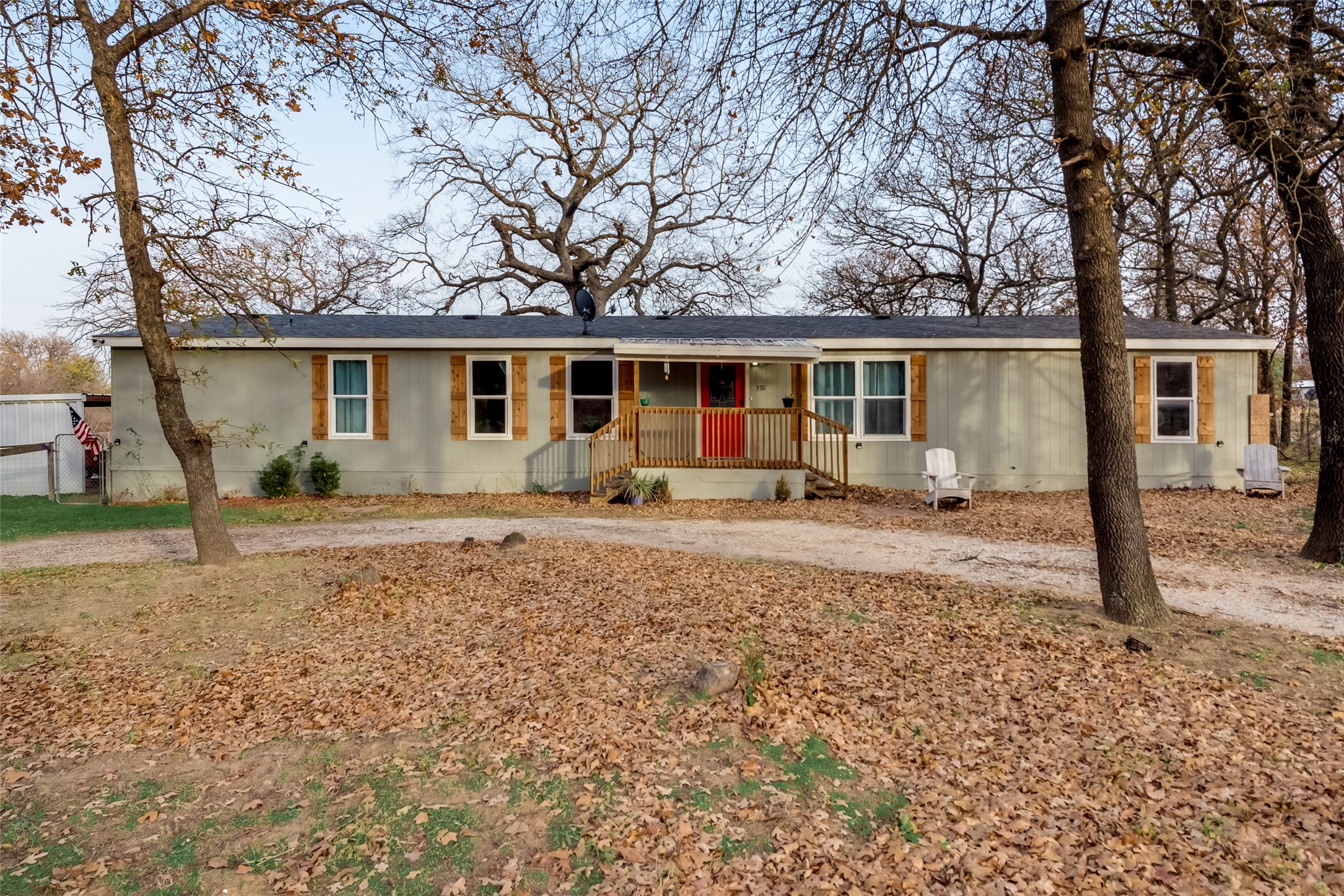 370 Briar Oaks Lane Azle TX 76020